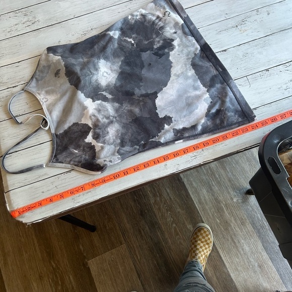 Lululemon Power Y Tank
White Coal Tinted Canvas Super size 8 - Picture 8 of 9